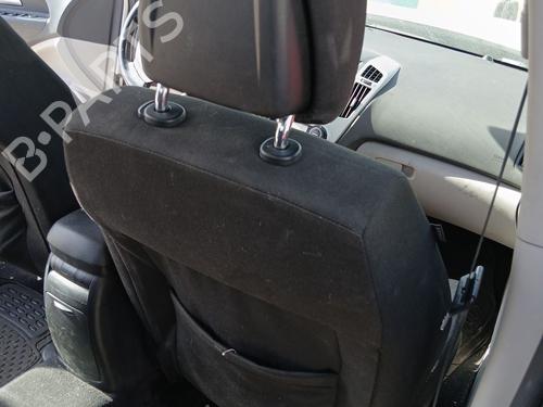 Right front seat KIA CEE'D SW (ED) 1.6 CRDi 115 | BP38950915C16 - Image 2