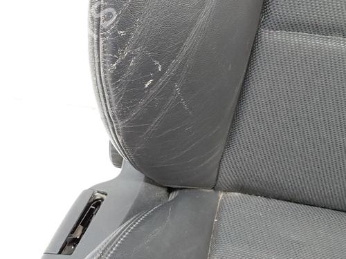 Right front seat AUDI A4 B7 (8EC) 2.0 TDI | BP22639710C16 