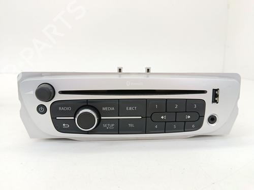 Used Radio Radio 35728254 35728254