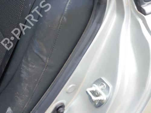 Rear seat TOYOTA AVENSIS Estate (_T25_) 1.8 VVT-i (ZZT251_, ZZT251R) | BP29979590C17