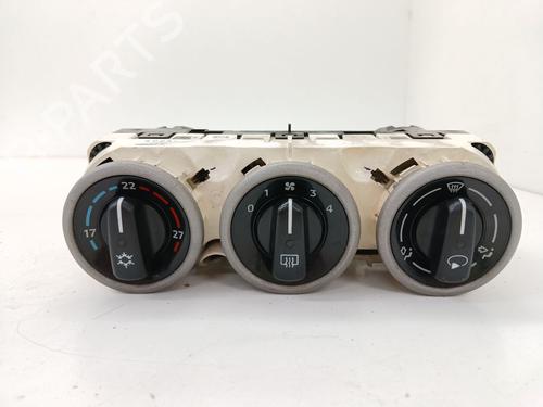 Commande Chauffage Commande Chauffage SMART FORFOUR (454) 1.1 (454.030) (75 hp) 36563932 36563932
