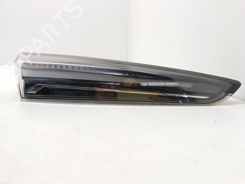 Used Left tailgate light Left tailgate light RENAULT CAPTUR II (HF_) TCe 100 (HFMT) (101 hp) 34058960 34058960
