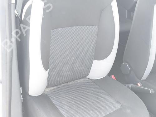 Sæde højre fortil DACIA SANDERO II 1.5 dCi 75 / Blue dCi 75 (B8JW, B8M4, B8AH, B8M7, B8M6) (75 hp) 32124701