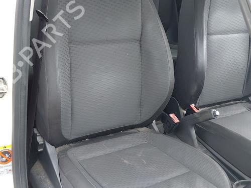 Used Right front seat SKODA FABIA II (542) 1.2 (60 hp) 31650895