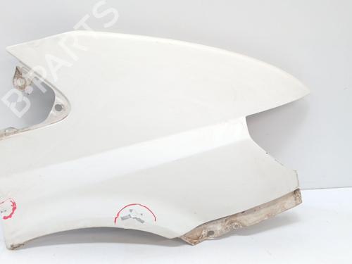 Used Right front fenders Right front fenders FORD TRANSIT Van (FA_ _) 2.4 TDE (125 hp) 33872447 33872447