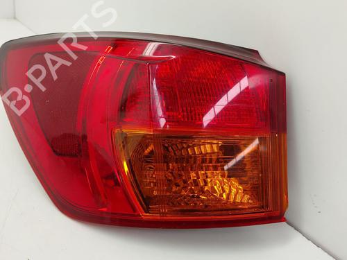 left-taillight-lexus-is-ii-_e2_-2005-2006-2007-2008-2009-2010-2011-2012-2013-31622374 main image