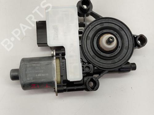Used Left rear window motor VW GOLF VII (5G1, BQ1, BE1, BE2) [2012-2021]  30642389