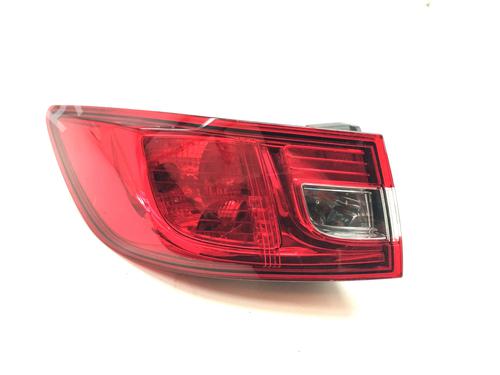 Used Left taillight RENAULT CLIO IV (BH_) [2012-2021]  17242066