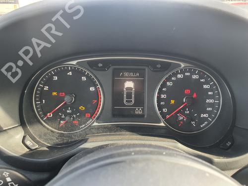 Used Instrument cluster AUDI A1 (8X1, 8XK) [2010-2019]  19037719