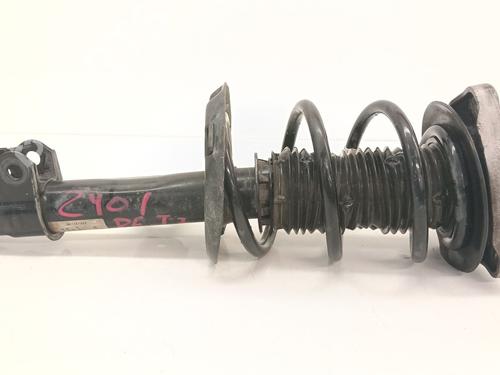 Used Left front shock absorber MERCEDES-BENZ CLA Coupe (C117) CLA 220 CDI 4-matic (117.305) (170 hp) 31194044