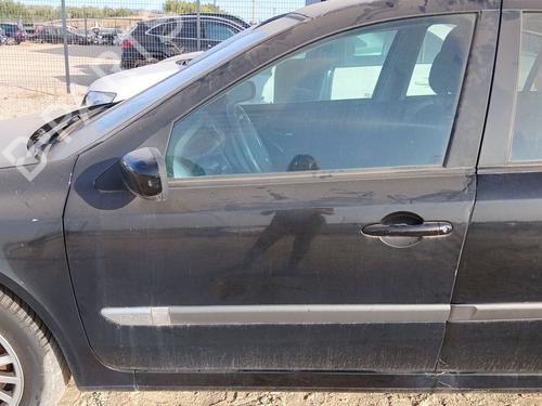 Used Left front door Left front door 37667129 37667129