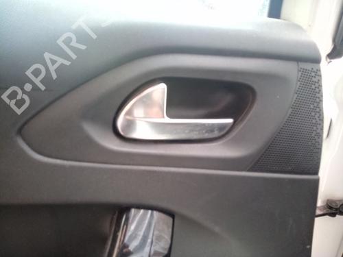 Used Rear left interior door handle PEUGEOT 208 I (CA_, CC_) [2012-2020]  15975027