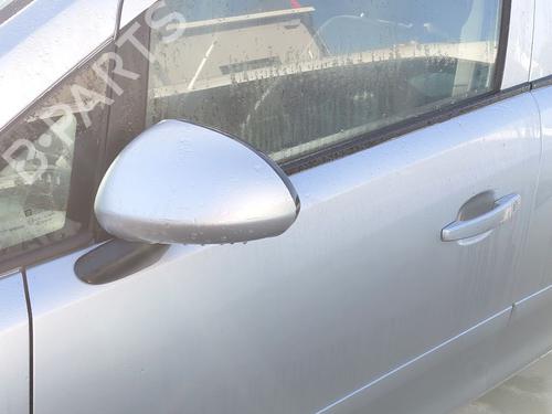 Used Left front door OPEL CORSA D (S07) 1.3 CDTI (L08, L68) (75 hp) 32235084