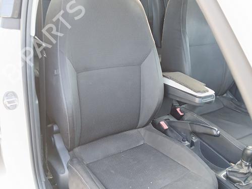 Used Right front seat Right front seat 37667118 37667118