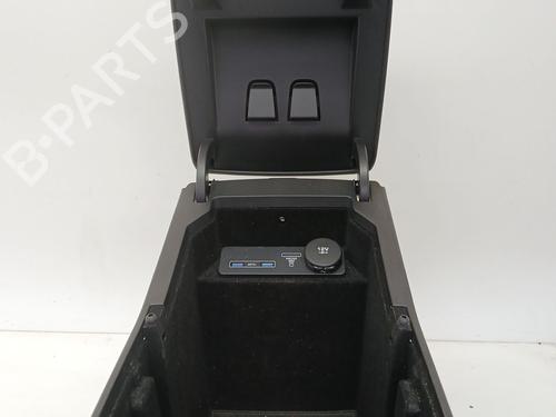 Armrest / Center console JAGUAR E-PACE (X540) 2.0 D180 AWD | BP35727361I20 - Image 3