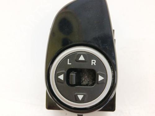mirror-switch-hyundai-i20-ii-gb-ib-2014-2015-2016-2017-2018-2019-2020-2021-34555931 main image