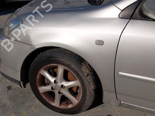 Used Left front fenders TOYOTA COROLLA (_E12_) 2.0 D-4D (CDE120R, CDE120L_) (110 hp) 31810707
