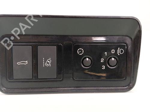 Used Switch JAGUAR XE (X760) 2.0 D (180 hp) 29615851