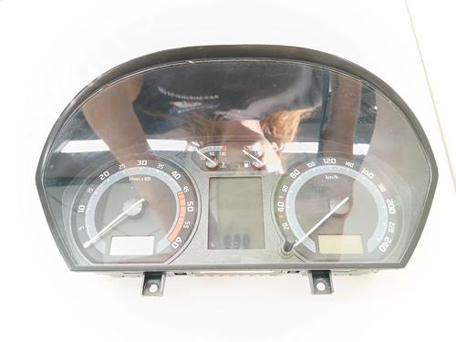 Used Instrument cluster Instrument cluster 38046311 38046311