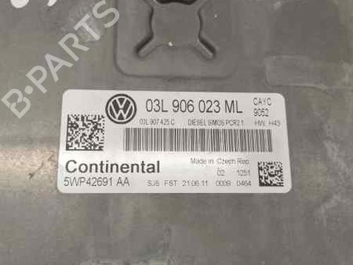 Engine control unit (ECU) VW GOLF VI (5K1) 1.6 TDI | BP23442921M57 