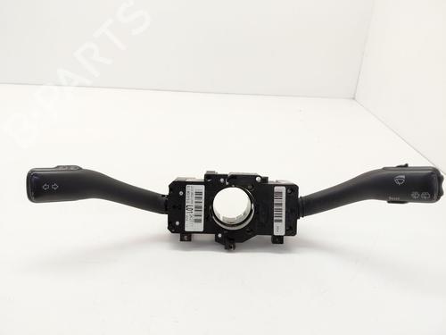 Used Switch Switch SKODA OCTAVIA I (1U2) 1.9 TDI (90 hp) 33182148 33182148