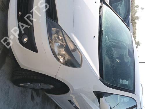 front-left-lock-renault-clio-iii-br01-cr01-2005-2006-2007-2008-2009-2010-2011-2012-2013-2014-31131367 main image