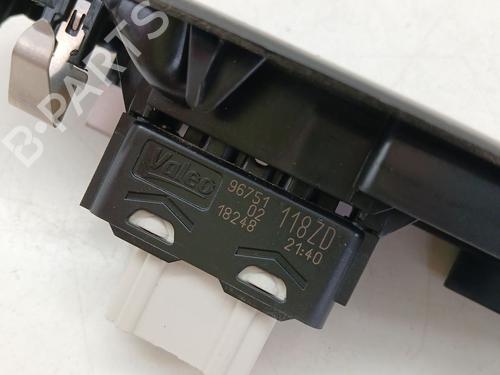 Right front window switch PEUGEOT 208 I (CA_, CC_) 1.2 PureTech 82 | BP36137700I26 - Image 3