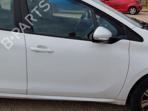 Used Right front door PEUGEOT 208 I (CA_, CC_) 1.2 VTI 82 (82 hp) 29807200