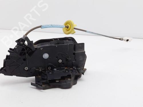 Used Front left lock BMW 1 (F40) 116 d (116 hp) 17912271