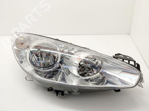 Used Right headlight PEUGEOT 308 I (4A_, 4C_) 1.6 16V (120 hp) 33182129