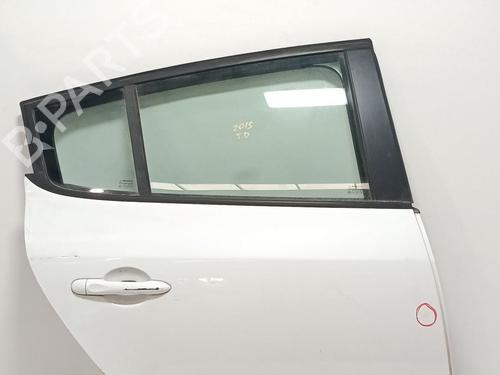 right-rear-door-renault-megane-iii-hatchback-bz01_-b3_-2008-27201009 main image