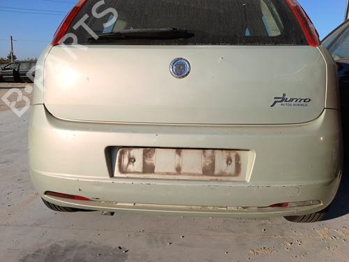 Paraurti posteriore Paraurti posteriore FIAT GRANDE PUNTO (199_) 1.3 D Multijet (199.AXD11, 199.AXD1A, 199.AXD1B,... (90 hp) 37535651 37535651