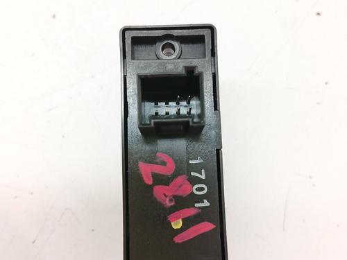 Right front window switch JAGUAR X-TYPE I (X400) 2.5 V6 All-wheel Drive | BP37659689I26 - Image 2