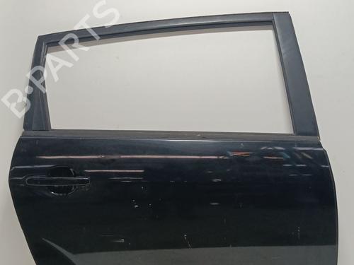 Porta trás direita Porta trás direita TOYOTA COROLLA Verso (ZER_, ZZE12_, R1_) 2.2 D-4D (AUR10_, AUR10R) (136 hp) 31992564 31992564