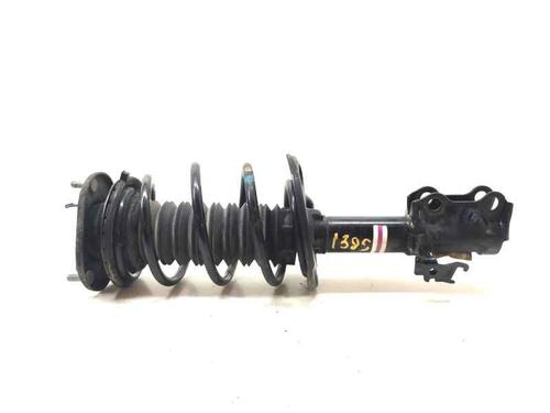 Used Right front shock absorber TOYOTA AURIS (_E18_) 1.8 Hybrid (ZWE186_, ZWE186R) (136 hp) 22396857