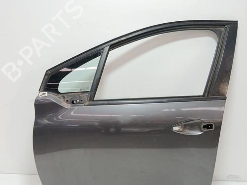 Used Left front door Left front door 35943966 35943966