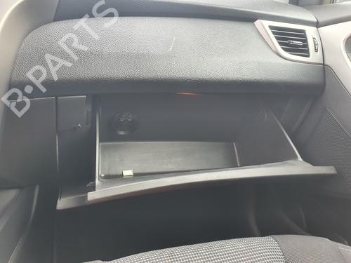 Glove box HYUNDAI i30 (GD)  | BP18268464C95 