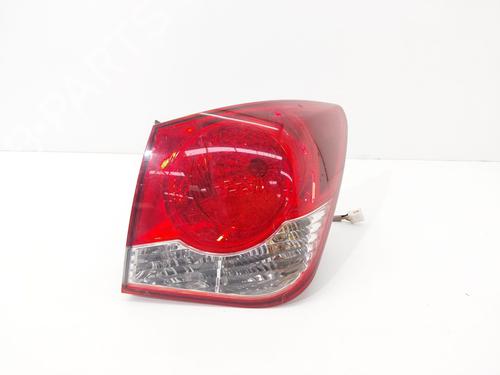 Used Right taillight CHEVROLET CRUZE (J300) [2009-2025]  23886009