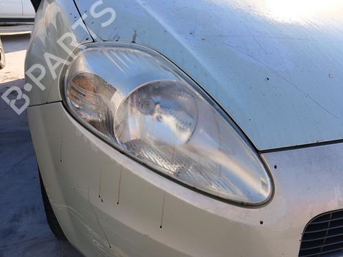 Højre forlygte Højre forlygte FIAT GRANDE PUNTO (199_) 1.3 D Multijet (199.AXD11, 199.AXD1A, 199.AXD1B,... (90 hp) 37491512 37491512