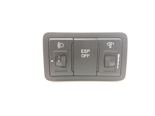 Used Headlight switch HYUNDAI i30 (FD) 1.4 (109 hp) 33023495