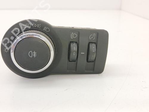 Used Headlight switch Headlight switch OPEL ASTRA J Sports Tourer (P10) 1.7 CDTI (35) (110 hp) 33760171 33760171