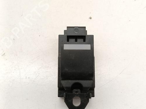 Used Right front window switch Right front window switch 37265747 37265747