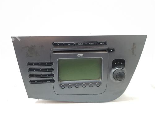 Used Radio SEAT LEON (1P1) 1.9 TDI (105 hp) 17522131