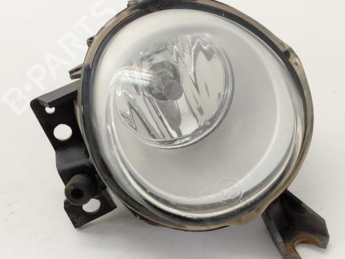 right-front-fog-light-jeep-grand-cherokee-iii-wh-wk-2004-2005-2006-2007-2008-2009-2010-2011-32442652 main image