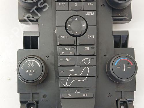 Used Radio Radio VOLVO V50 (545) 1.8 (125 hp) 33989119 33989119