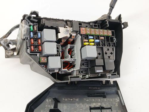 Used Fuse box Fuse box JAGUAR E-PACE (X540) 2.0 D180 AWD (179 hp) 35803349 35803349