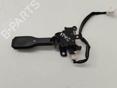 Switch TOYOTA AURIS (_E15_) 2.0 D-4D (ADE150_, ADE150R) | BP31538312I30