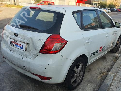 Right taillight KIA CEE'D Hatchback (ED) 1.6 CRDi 115 | BP19504810C35 