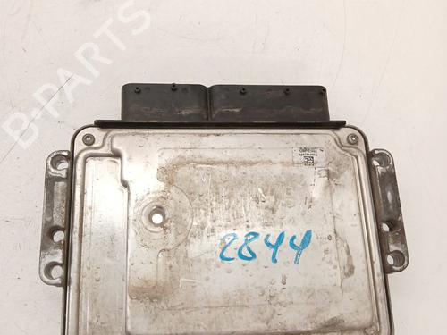 Engine control unit (ECU) KIA CARENS III MPV (UN) 2.0 CRDi 140 | BP39434094M57 - Image 4