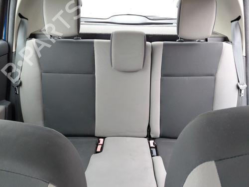 Sæde Bagtil RENAULT CLIO III (BR0/1, CR0/1) 1.2 16V (BR02, BR0J, BR11, CR02, CR0J, CR11) (75 hp) 27340427